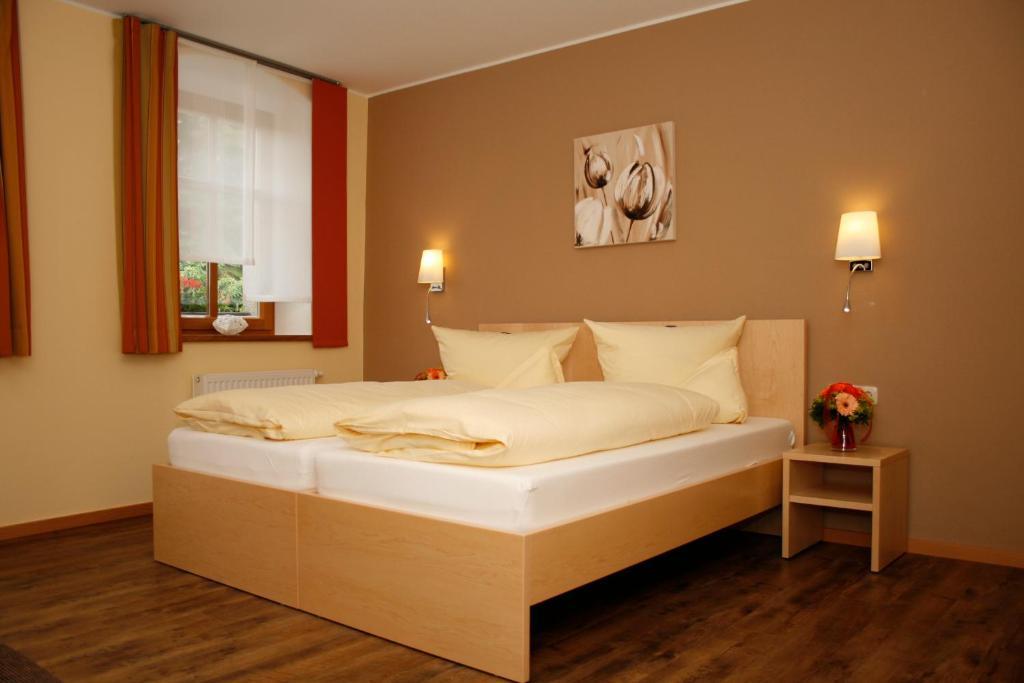 Hotel Gasthof Zur Post Barnau Phòng bức ảnh